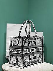 Okify Medium Dior Book Tote Black And White Butterfly Bandana Embroidery - 2
