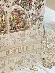 Okify Medium Dior Book Tote Gold-Tone and White Butterfly Zodiac Embroidery - 3