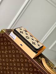 Okify LV By The Pool Zippy Wallet M82529 - 5