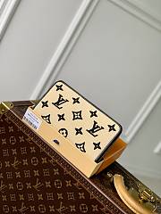 Okify LV By The Pool Zippy Wallet M82529 - 2