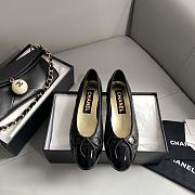 Okify Chanel Leather Flats 13754 - 1