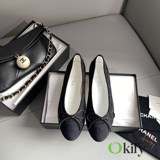 Okify Chanel Leather Flats 13756 - 1