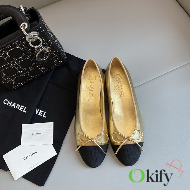 Okify Chanel Leather Flats 13758 - 1