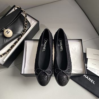 Okify Chanel Leather Flats 13765