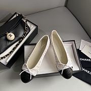 Okify Chanel Leather Flats 13770 - 4