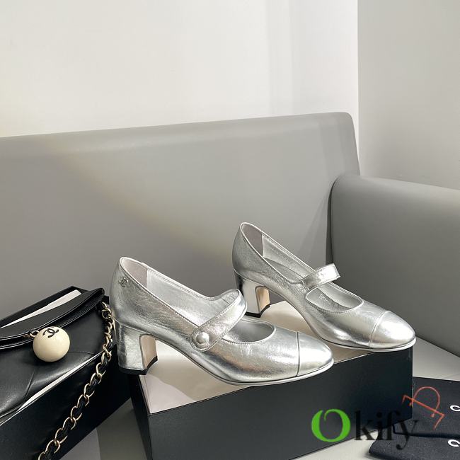 Okify Chanel Leather Sandal Silver 13773 - 1