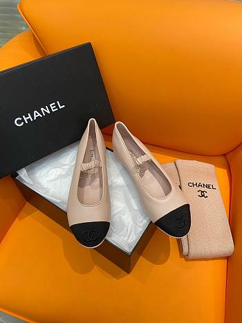 Okify Chanel Leather Flats Light Pink 13844