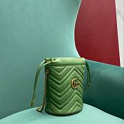Okify Gucci GG Marmont Mini Bucket Bag Green - 2