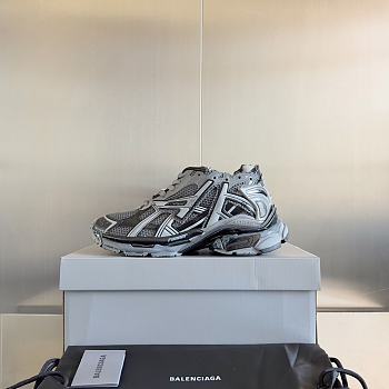 Okify Balenciaga Gray Runner Sneakers