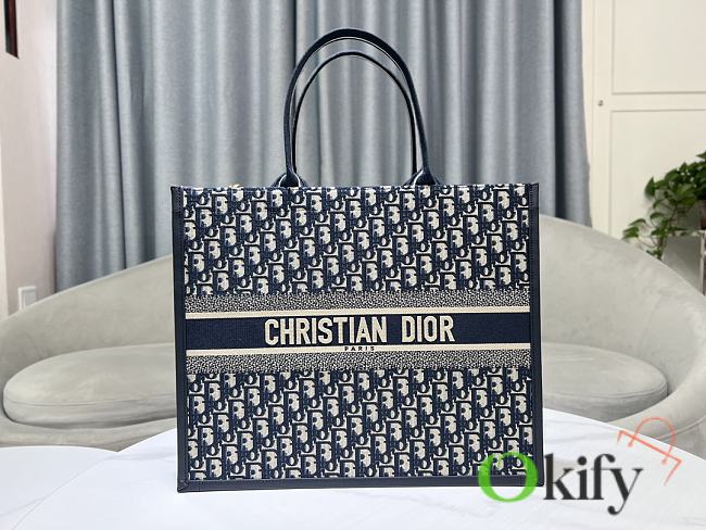 Okify Dior Book Tote Bag Large Dior Oblique Embroidery USD 380.00  - 1