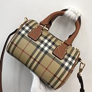 Okify Burberry Mini Check Bowling Bag Archive Beige/Briar Brown - 2