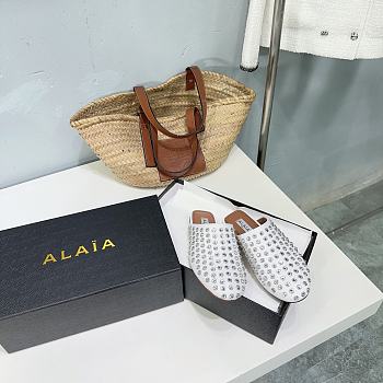 Okify Alaia Crystal-Embellished Leather Mules White