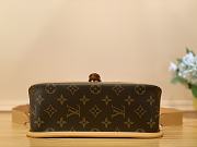 Okify LV Diane Bag Monogram Coated Canvas And Shearling M46317 - 4