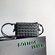 Okify Bottega Veneta Mini Loop Camera Bag Black - 1