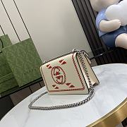 Okify Dionysus Small Rectangular Bag Ivory Leather Red Chain Print Trim - 5