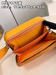 Okify LV Alpha Wearable Wallet Yellow  - 5