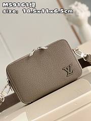 Okify LV Alpha Wearable Wallet Gray  - 3