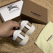 Okify Burberry Markham Check Grip-Strap Kid's Sneaker - 2