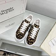 Okify Alexander McQueen Kid's Oversized Leopard Sneakers - 6