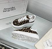 Okify Alexander McQueen Kid's Oversized Leopard Sneakers - 1