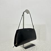 Okify The Row Dalia Baguette Bag in Box Leather Black Gold - 4