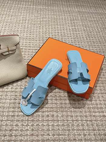 Okify Hermes Oran Sandals Box calfskin In Light Blue