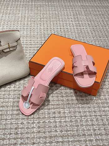 Okify Hermes Oran Sandals Box calfskin In Light Pink