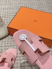 Okify Hermes Oran Sandals Box calfskin In Light Pink - 2