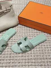 Okify Hermes Oran Sandals Box calfskin In Light Green - 6
