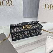 Okify Dior 30 Montaigne East-West Bag with Chain  Blue Dior Oblique Jacquard - 5
