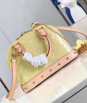 Okify LV Alma BB Vernis Leather Chic And Yellow M24063 - 4