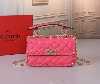 Okify Valentino Garavani Small Rockstud Spike Chain Bag Pink