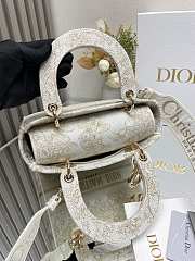 Okify Dior Medium Lady D-Lite Bag Gold-Tone and White Butterfly Around The World Embroidery - 6