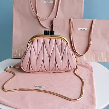 Okify Miu Belle Nappa Leather Clutch Pink 5BK011