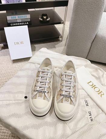 Okify Walk'n'Dior Platform Sneaker White and Gold Tone 