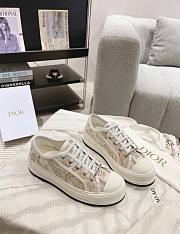 Okify Walk'n'Dior Platform Sneaker White and Gold Tone  - 4