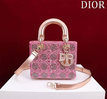 	 Okify Dior Lady Small Pink Bead Embroidery 20*16*8cm