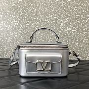 	 Okify Mini Locò Handbag Calfskin Sliver 16.5x10x7.5cm - 1