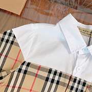 	 Okify Burberry T-shirt Kid 1  - 2