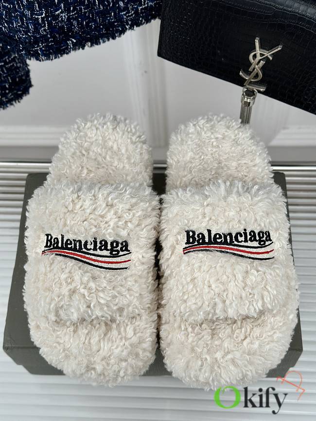 	 Okify Balenciaga Furry Slide Sandal White 35-40 - 1