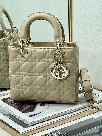 	 Okify Dior Lady Mini Beige Silver Hardware Size 20cm