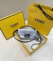 Okify Fendi Sequin Baguette Size 18cm - 3