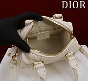 	 Okify Dior Groove 20 White 20.5 x 13.5 x 12 - 2