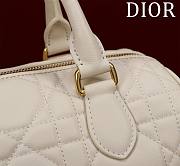 	 Okify Dior Groove 25 White 25 x 19 x 16 - 3