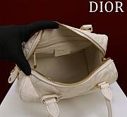 	 Okify Dior Groove 25 White 25 x 19 x 16 - 2