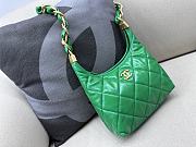 Okify Small Hobo Bag Shiny Lambskin & Gold Plated Metal Green - 2