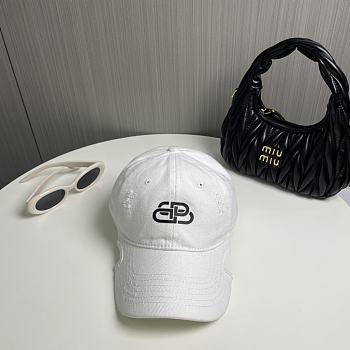 	 Okify Balenciaga Cap White