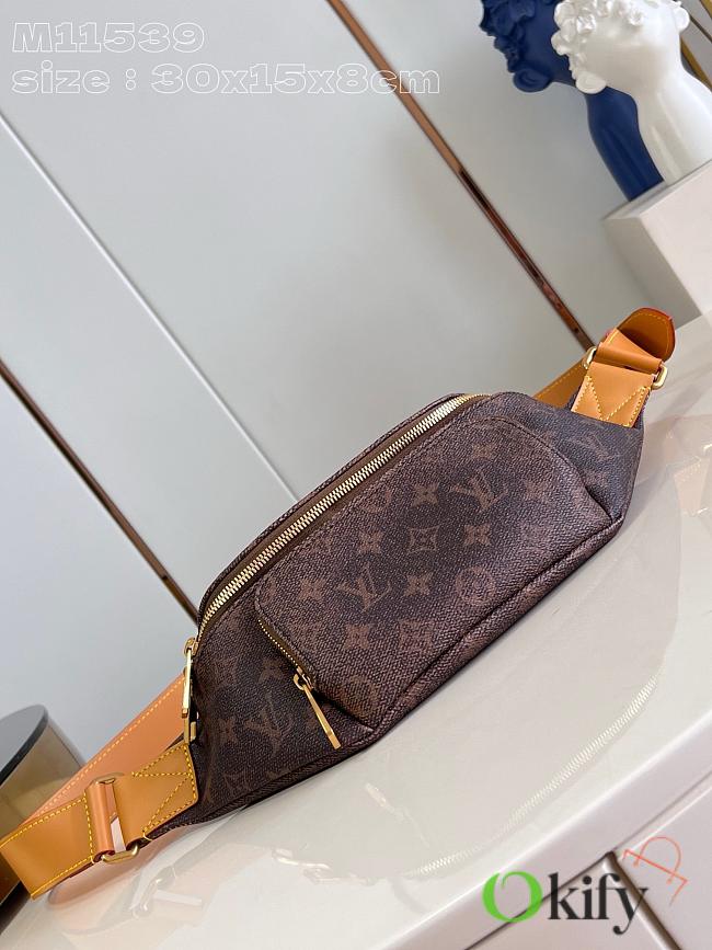 Okify Louis Vuitton Monogram Dust M11539 size 30x15x8 - 1