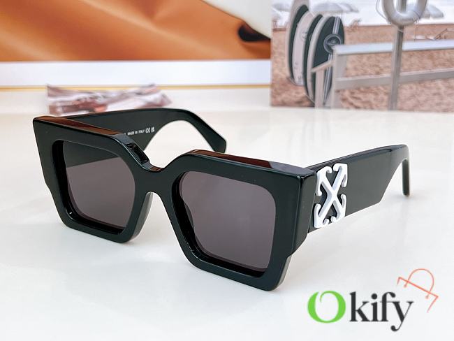 	 Okify OfF White Sunglasses 30 - 1