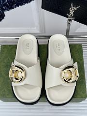 	 Okify Gucci Marina Chain Slide Sandals In White  - 1